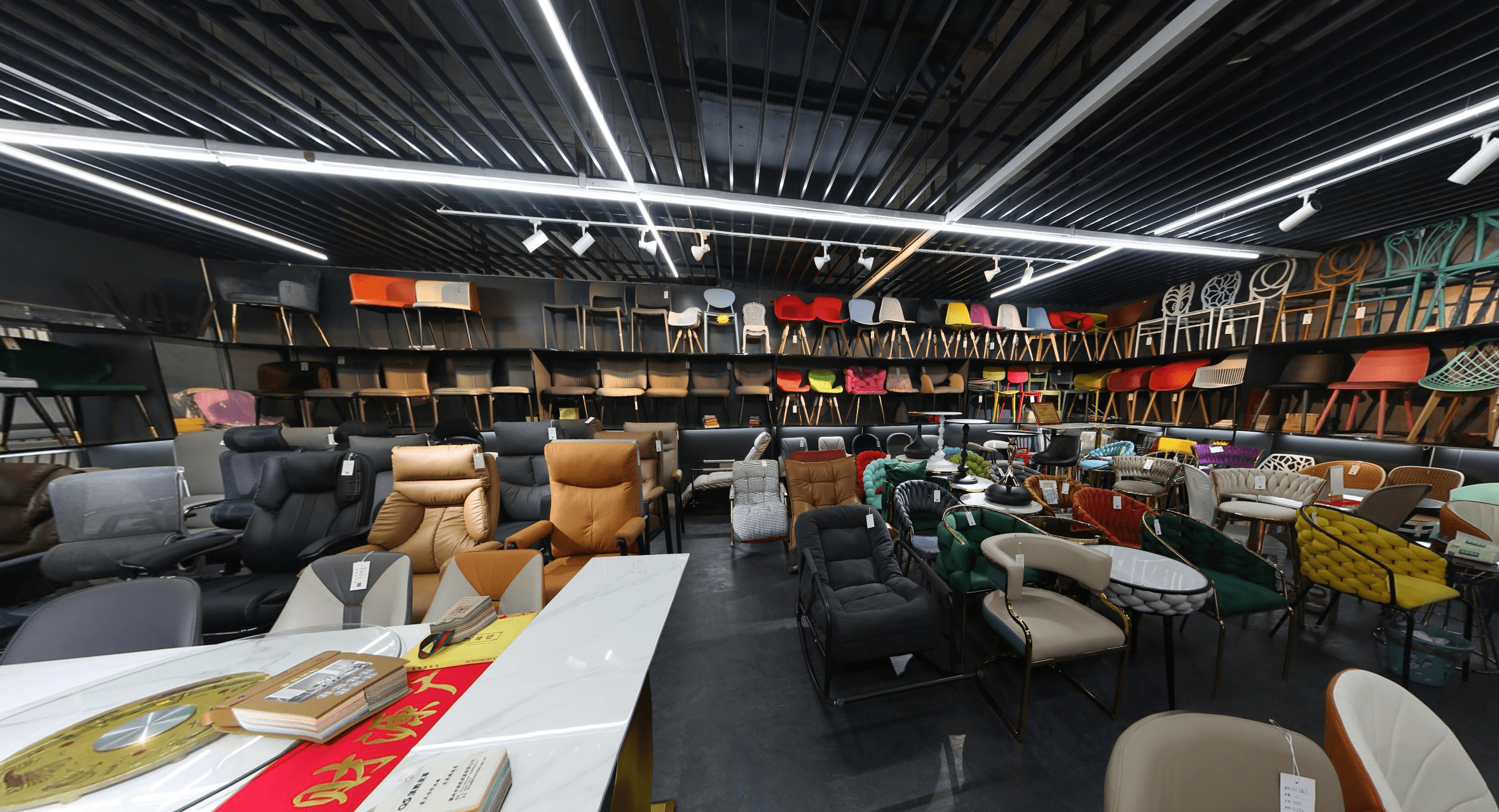 Auto Parts & Pet Supplies Wholesale in Yiwu: District 5 Floor 4 Guide